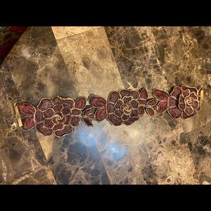 BEAUTIFUL EMBROIDERED FLOWERS CHOKER BY BEBE